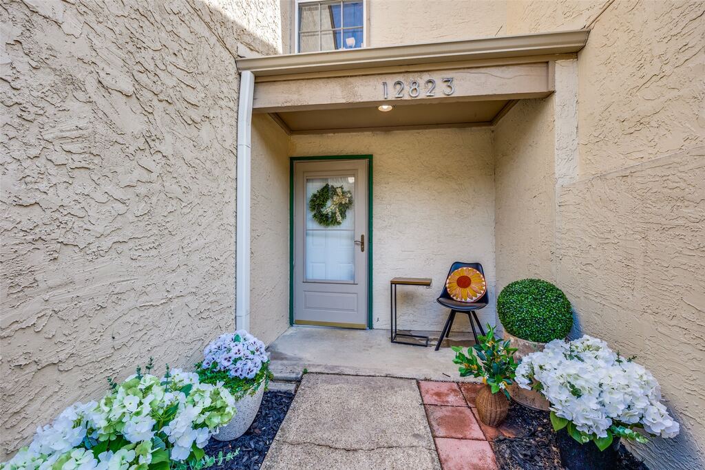 12823 Burninglog Lane, Dallas, TX 75243 — photo 1