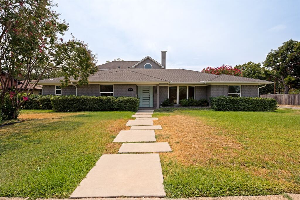 3206 Rotan Lane