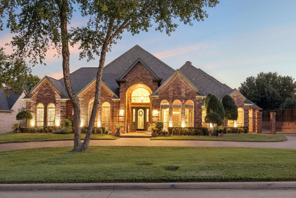 2401 Norwalk Drive