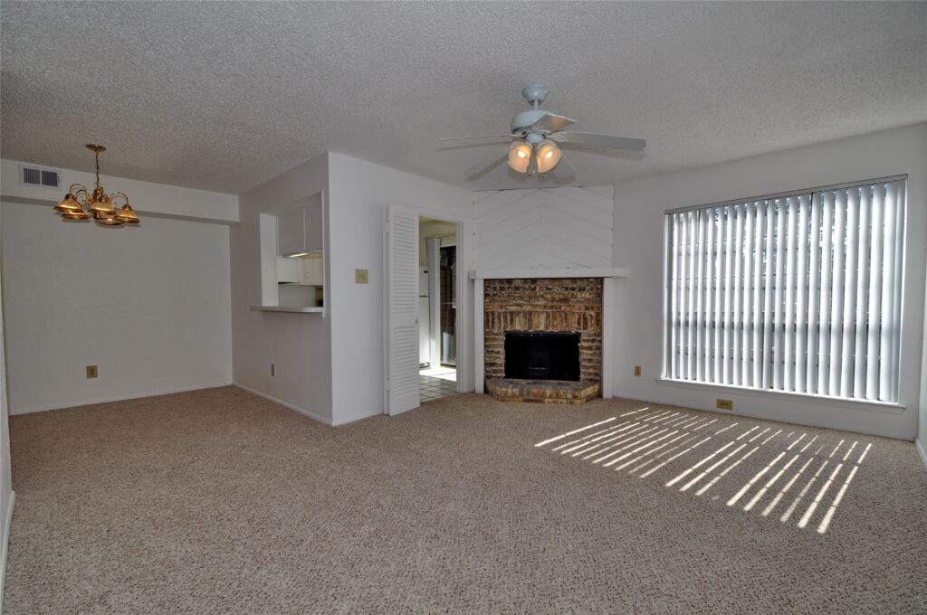 5630 Spring Valley Road 22b, Dallas, TX 75254 — photo 1