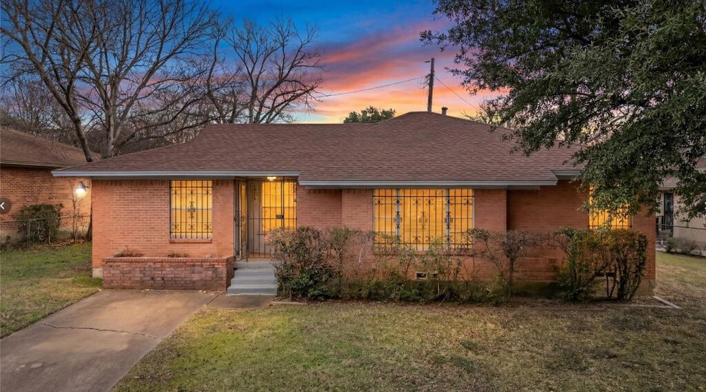 3916 Kushla Avenue, Dallas, TX 75216 — photo 1