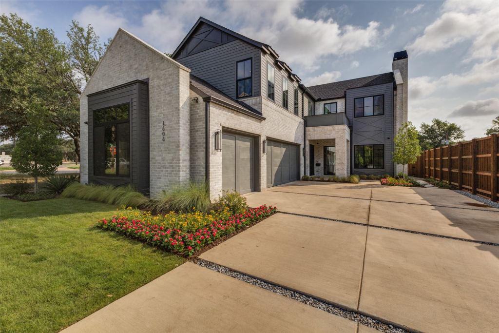 1606 Old Gate Lane, Dallas, TX 75218 — photo 1