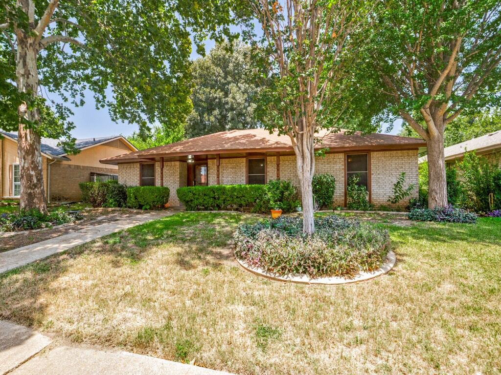 7133 Bayberry Lane, Dallas, TX 75249 — photo 1