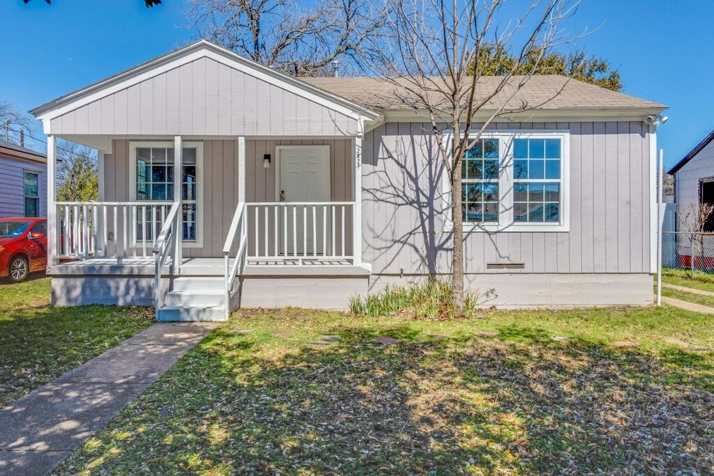 2627 Sharon Street, Dallas, TX 75211 — photo 1