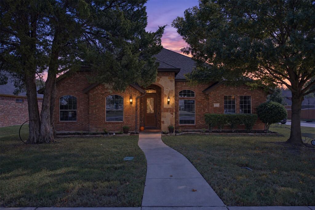 1514 Natalie Lane