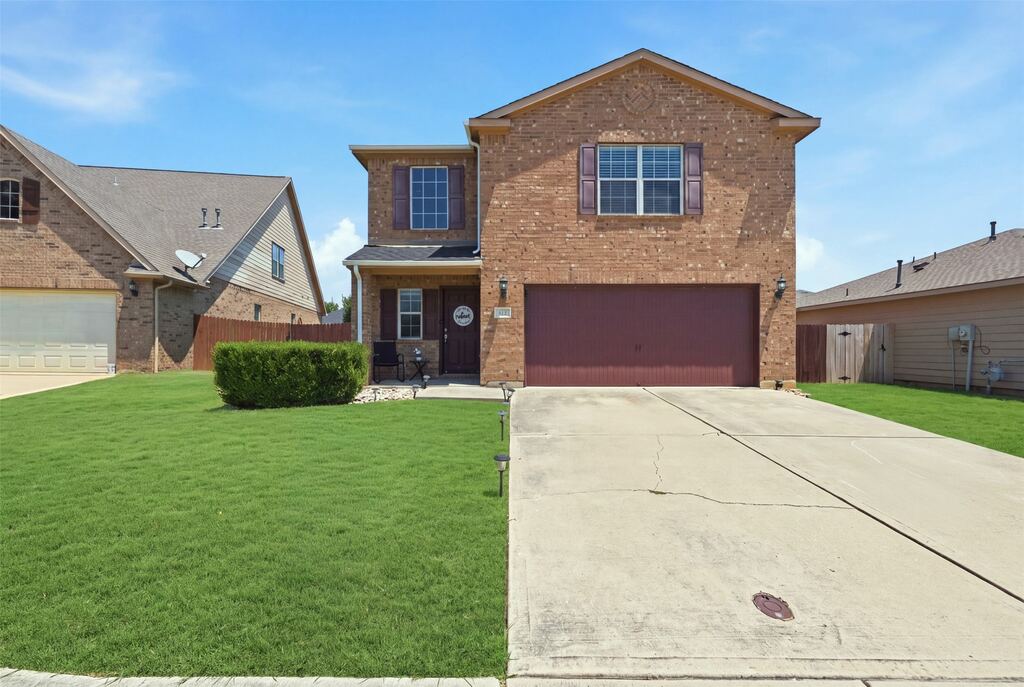 612 Lazy Crest Drive, Fort Worth, TX 76140 — photo 1