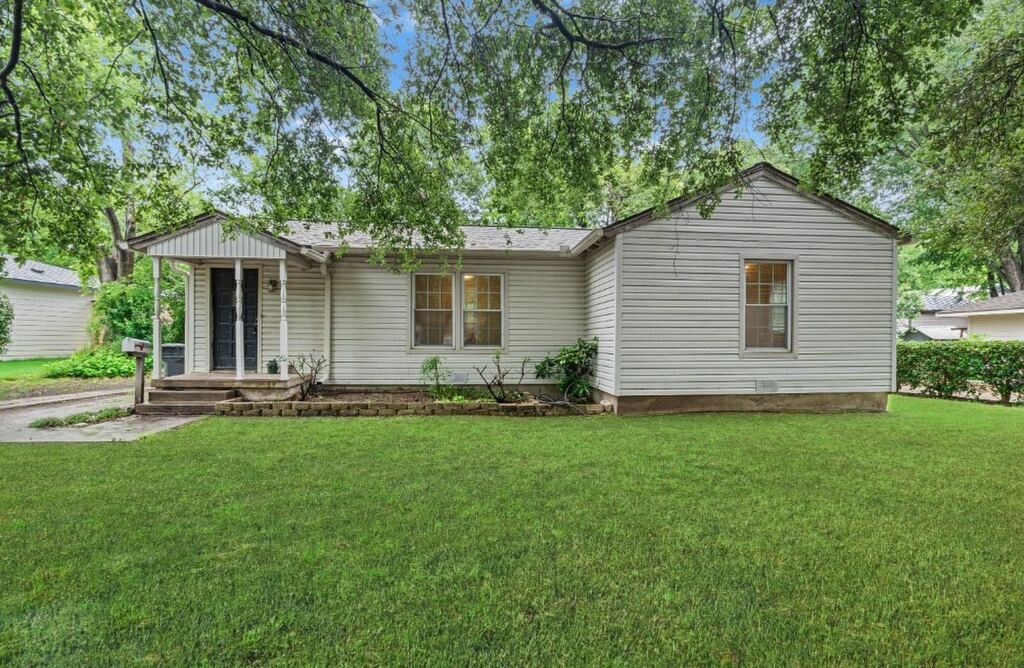 10814 Castolon Drive, Dallas, TX 75228 — photo 1