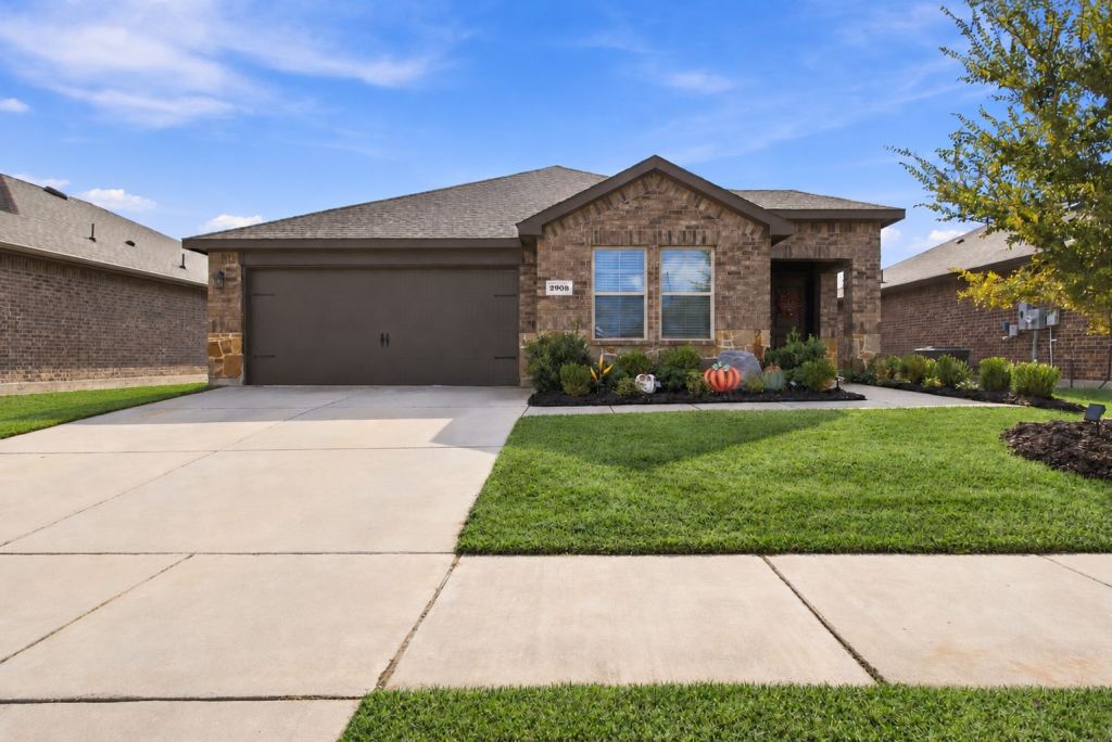 2908 Peony Drive