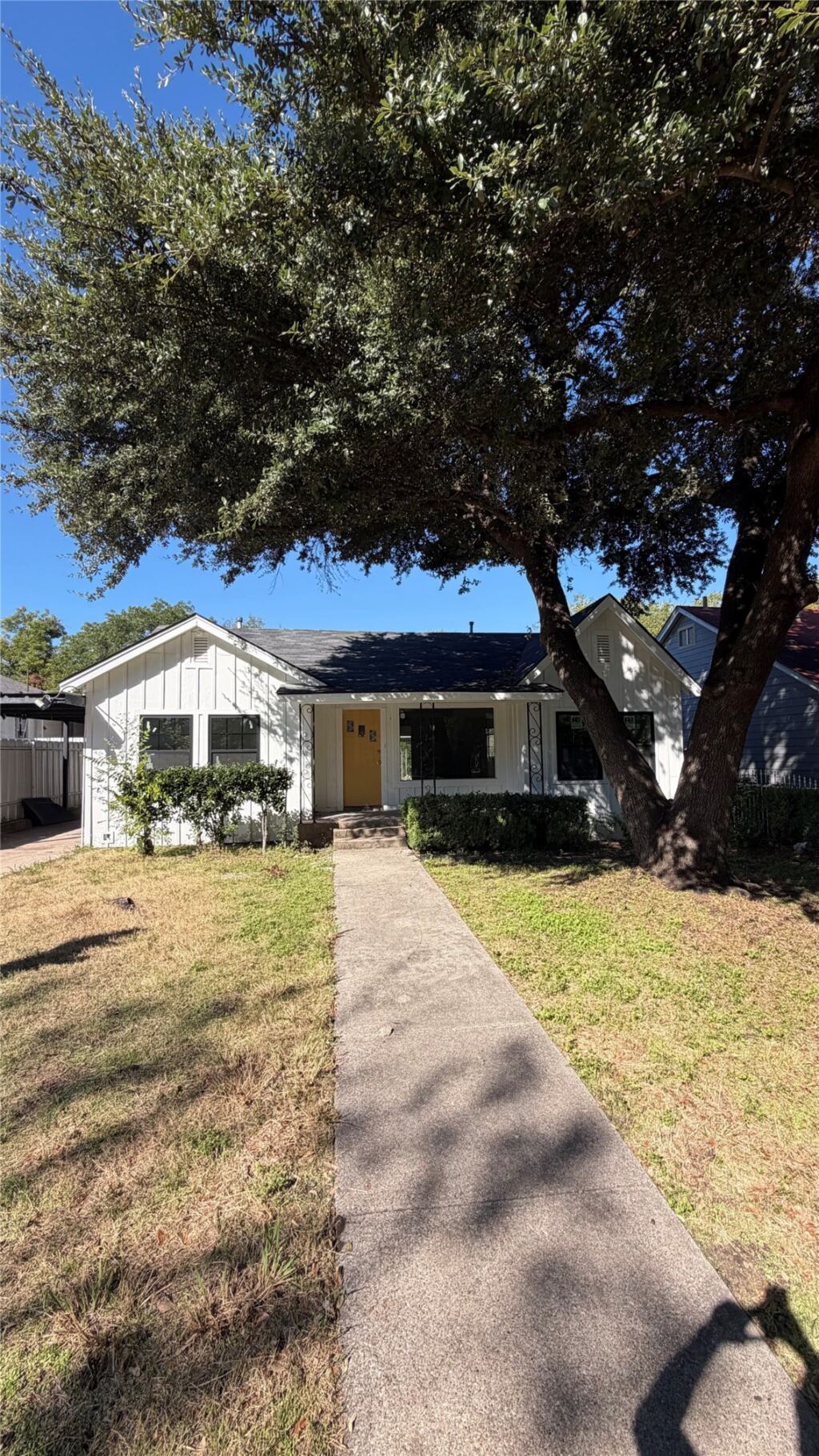 1121 S Brighton Avenue, Dallas, TX 75208 — photo 1
