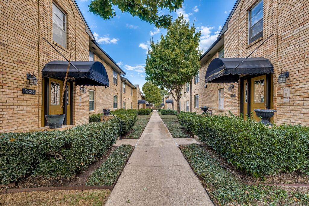 5827 Sandhurst Lane C, Dallas, TX 75206 — photo 1