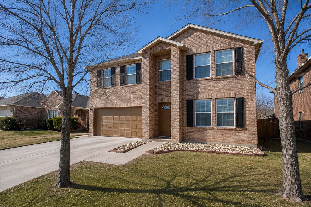1812 Diamond Lake Trail, Fort Worth, TX 76247 — photo 1