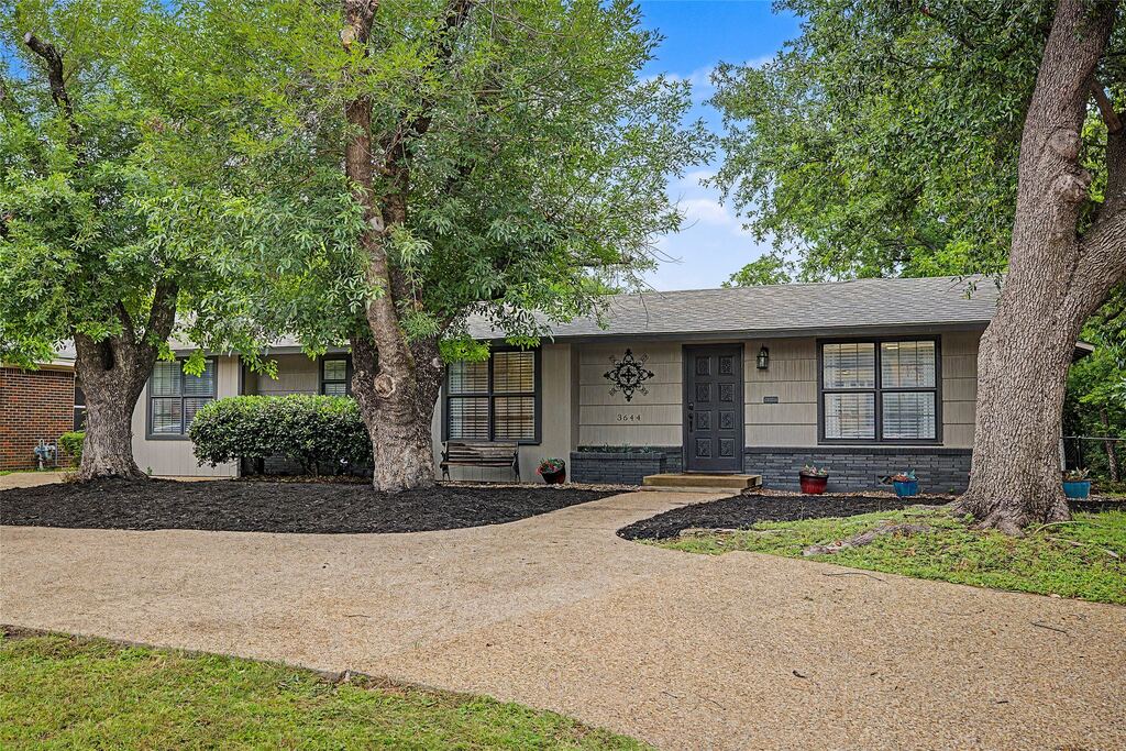 3644 W Seminary Drive, Fort Worth, TX 76109 — photo 1