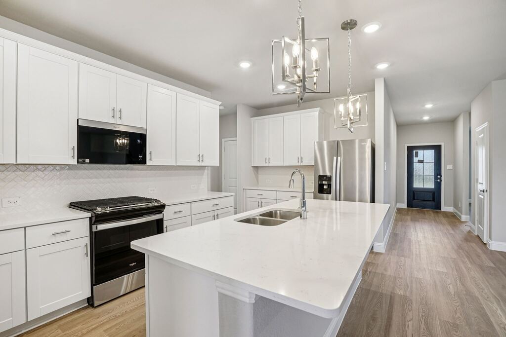 10816 Colonial Heights Lane, Fort Worth, TX 76179 — photo 1
