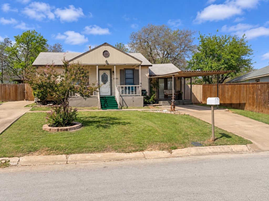 2725 San Benito Street, Sansom Park, TX 76114 — photo 1