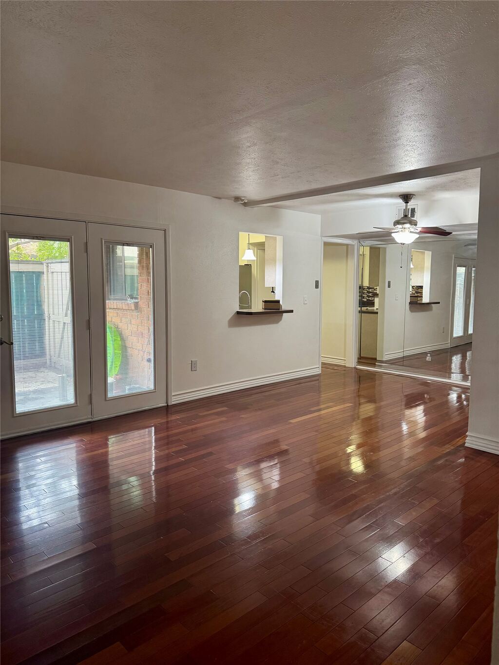 2805 Rio Branco Street 105G, Farmers Branch, TX 75234 — photo 1