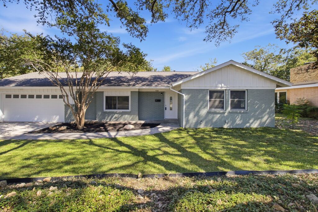 4308 Wedgmont Circle S, Fort Worth, TX 76133 — photo 1