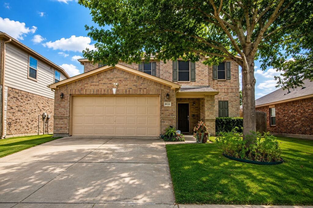 8928 Winding Valley Drive, Fort Worth, TX 76244 — photo 1