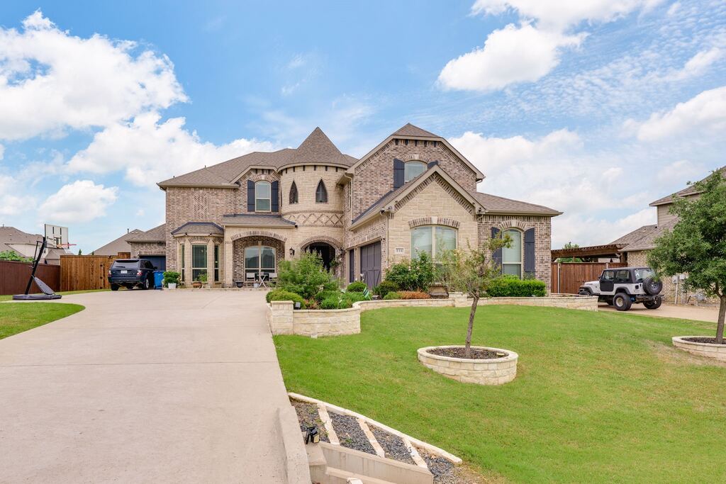 116 Thoroughbred Drive, Hickory Creek, TX 75065 — photo 1