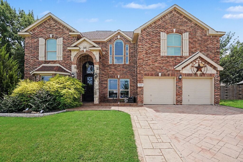 5520 Champlain Drive, Fort Worth, TX 76137 — photo 1