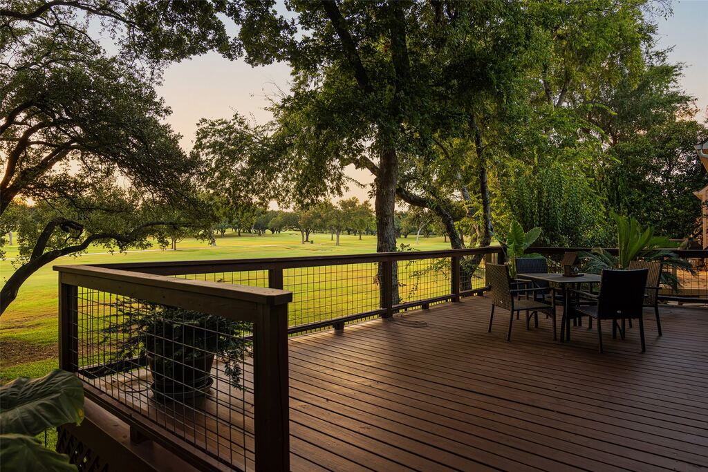 13715 Creekside Place, Dallas, TX 75240 — photo 1
