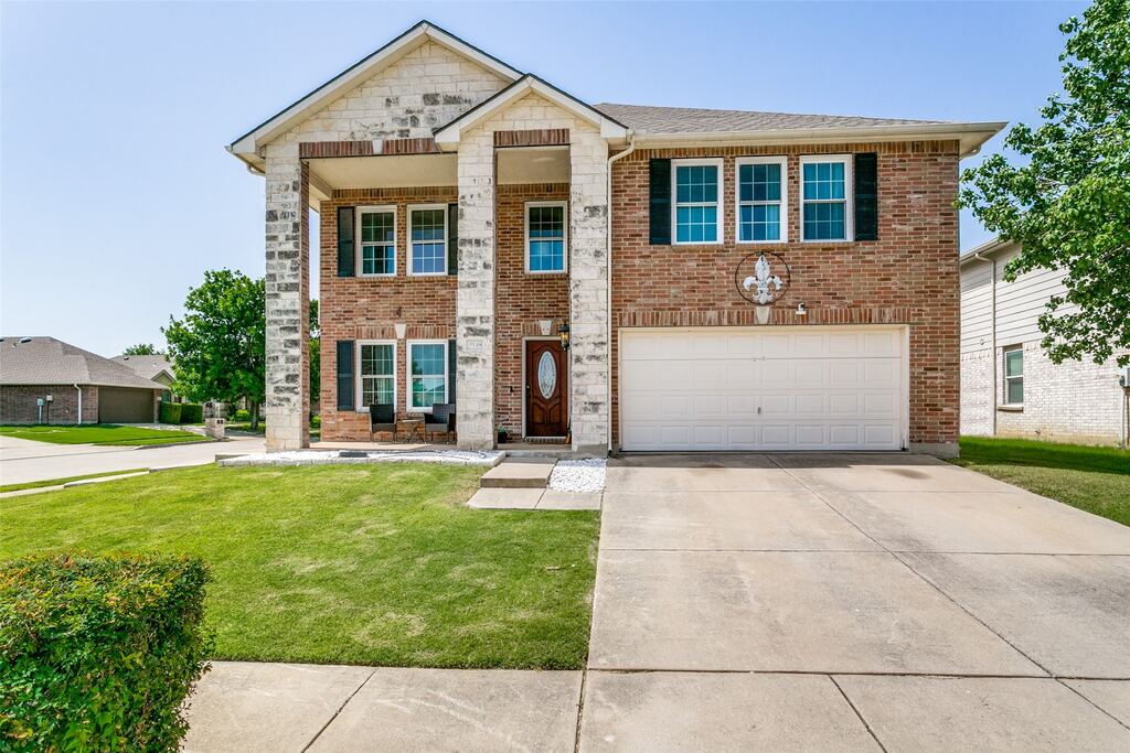 4548 Martingale View Lane, Fort Worth, TX 76244 — photo 1