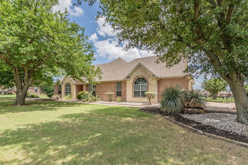 1049 Van Zandt Court, Haslet, TX 76052 — photo 1