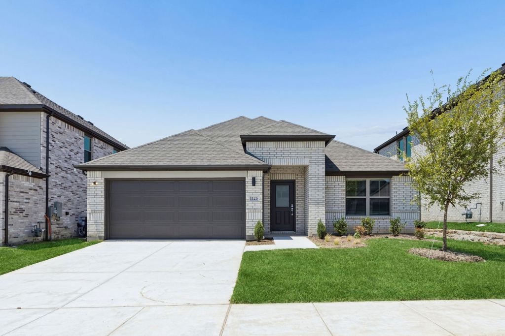 1401 Companero Street, Haslet, TX 76052 — photo 1