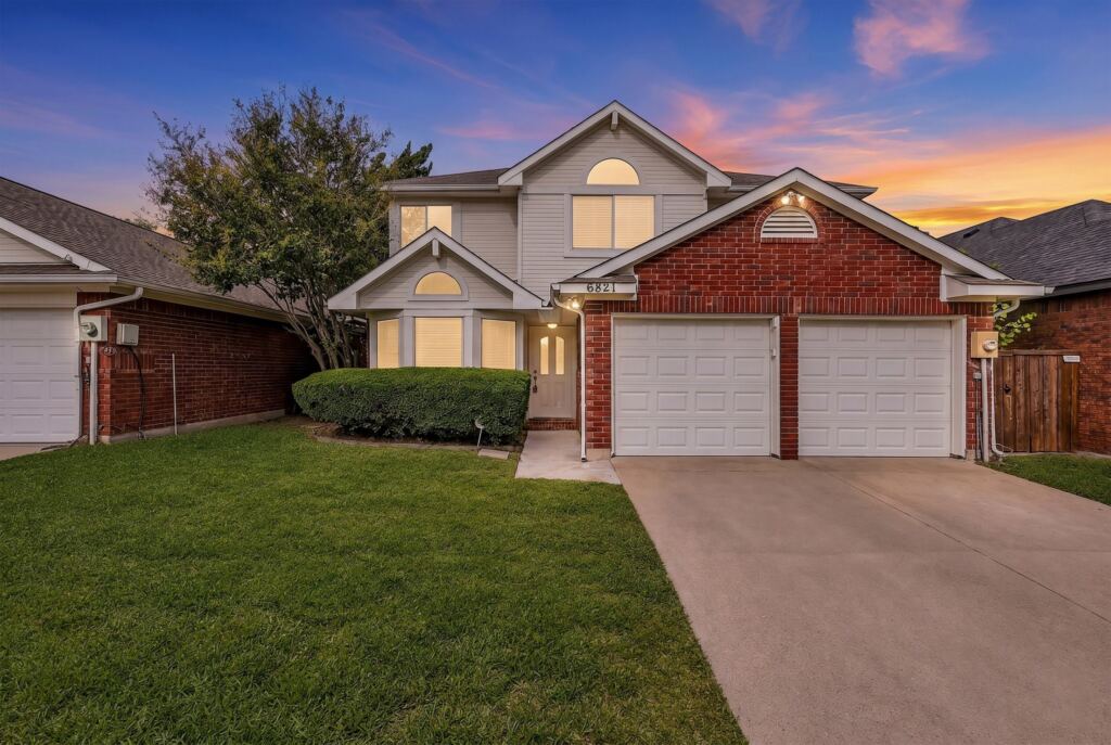 6821 Douglas Creek