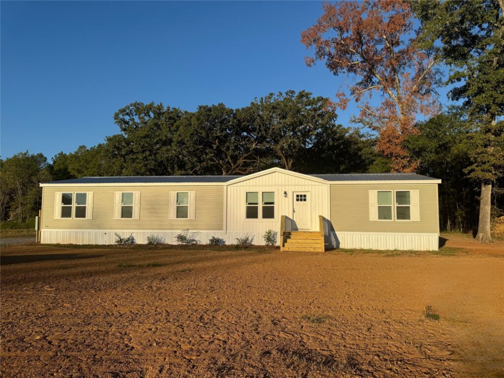 611 Nettleton