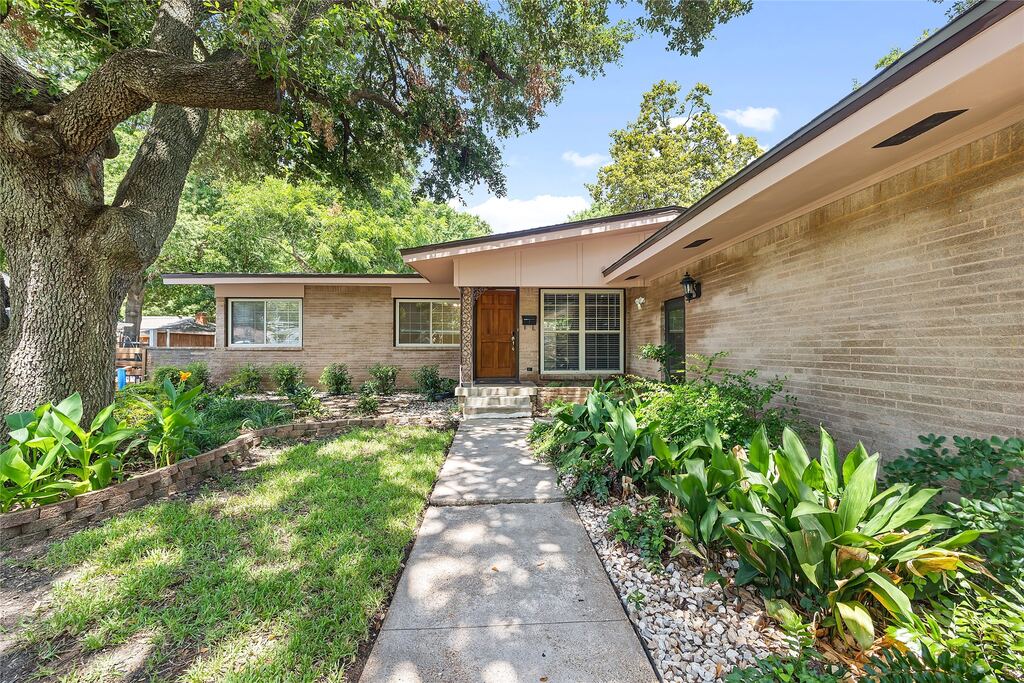 7329 Edgerton Drive, Dallas, TX 75231 — photo 1