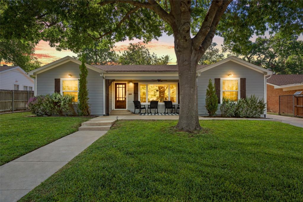 200 Oriental Road, Waco, TX 76710 — photo 1