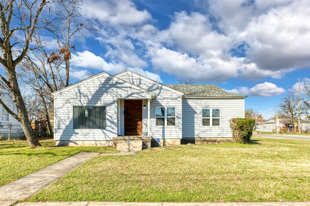 2667 Custer Drive, Dallas, TX 75216 — photo 1