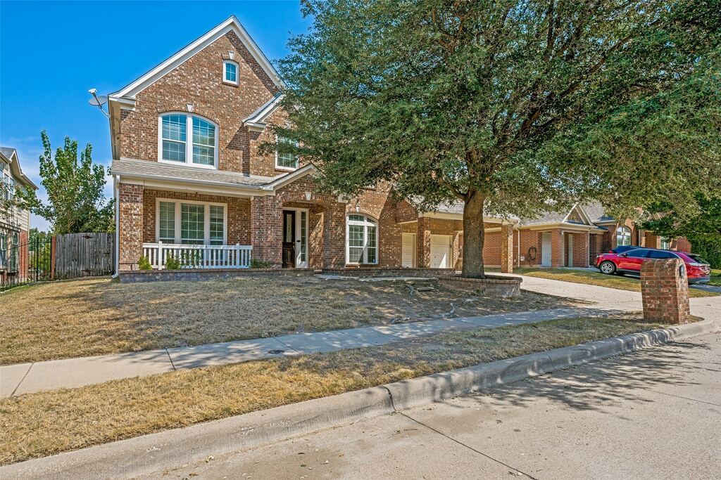 4804 Grapevine Terrace, Fort Worth, TX 76123 — photo 1