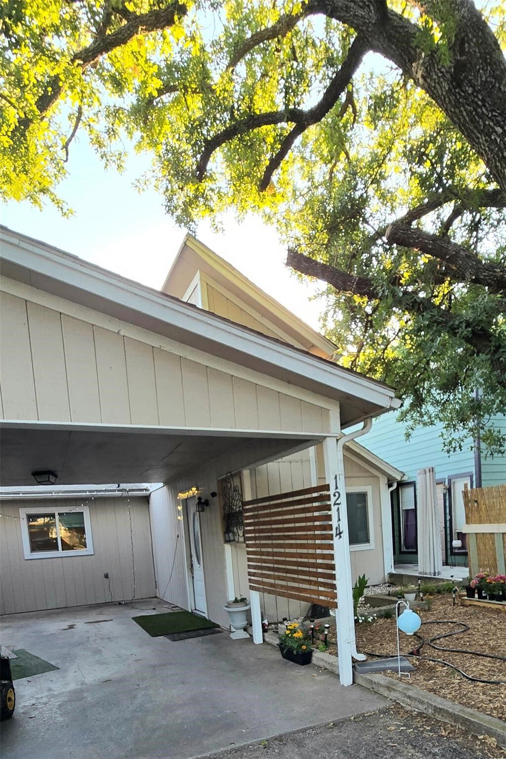 1214 Elm Court, Runaway Bay, TX 76426 — photo 1