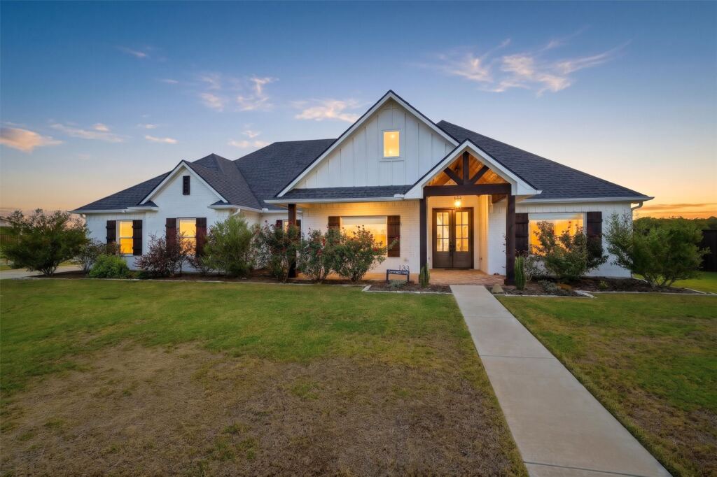 133 Shawnee Trail