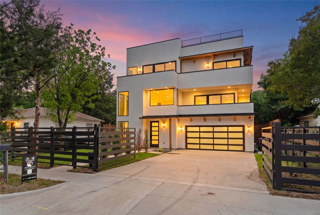 3321 Coronet Boulevard, Dallas, TX 75212 — photo 1