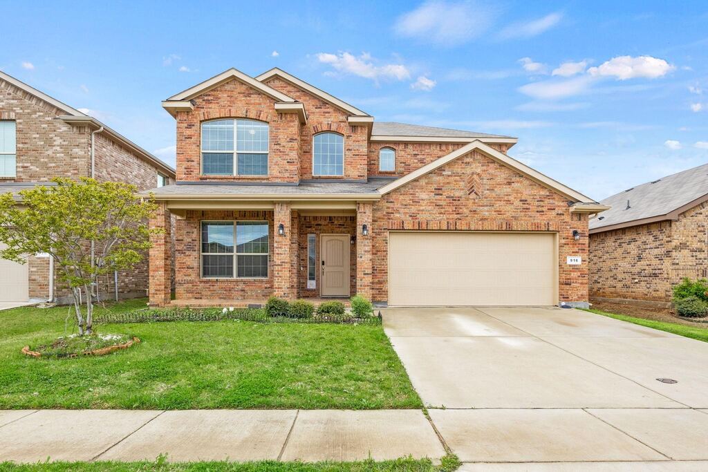 916 Meadow Scape Drive, Fort Worth, TX 76028 — photo 1