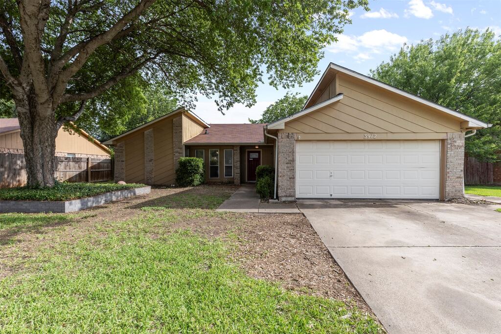 3912 Longstraw Drive, Fort Worth, TX 76137 — photo 1