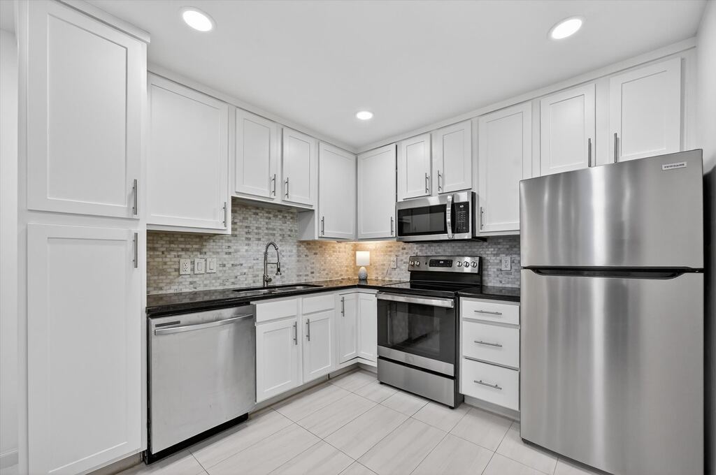 5111 Skillman Street 224, Dallas, TX 75206 — photo 1