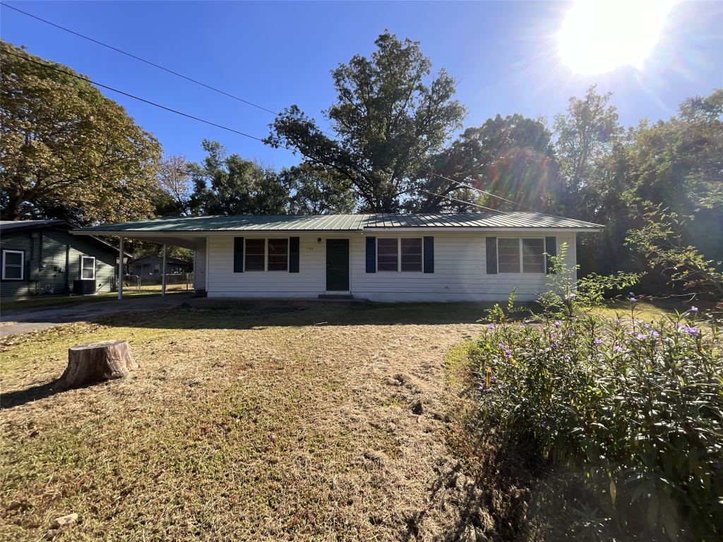 1130 Clay Street, Canton, TX 75103 — photo 1