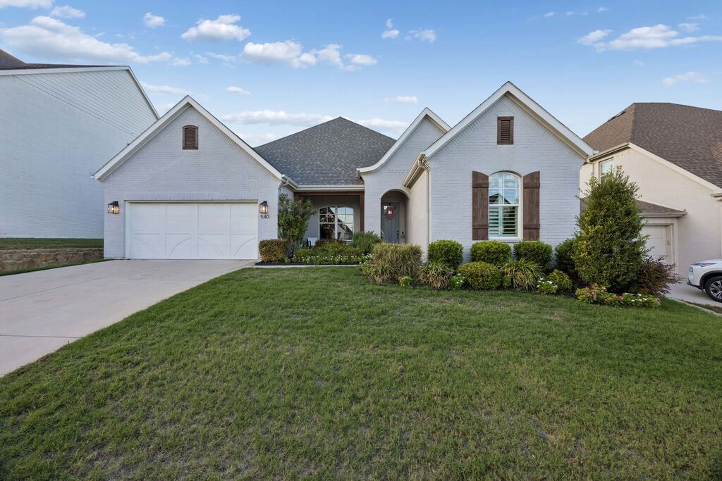 540 Point Vista Drive