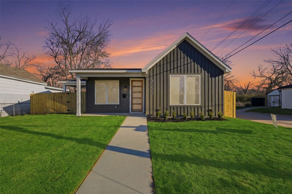 4222 Copeland Street, Dallas, TX 75210 — photo 1