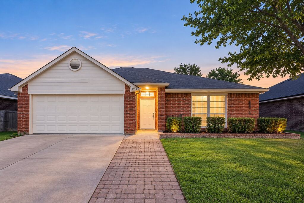 3534 Mojave Drive, Dallas, TX 75241 — photo 1
