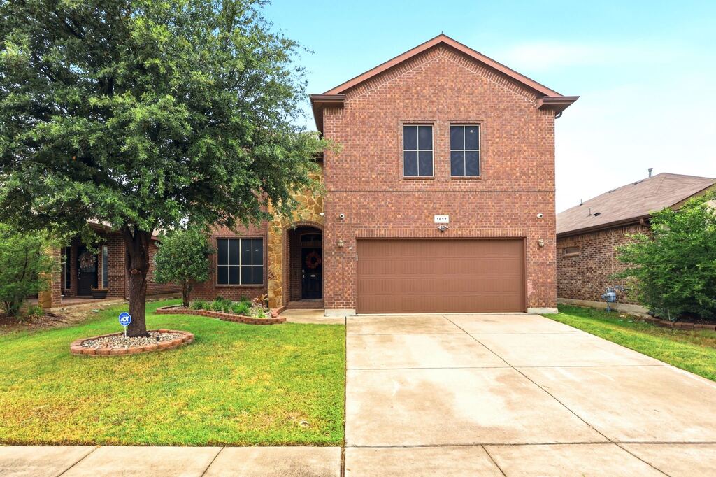 1817 Potrillo Lane, Fort Worth, TX 76131 — photo 1