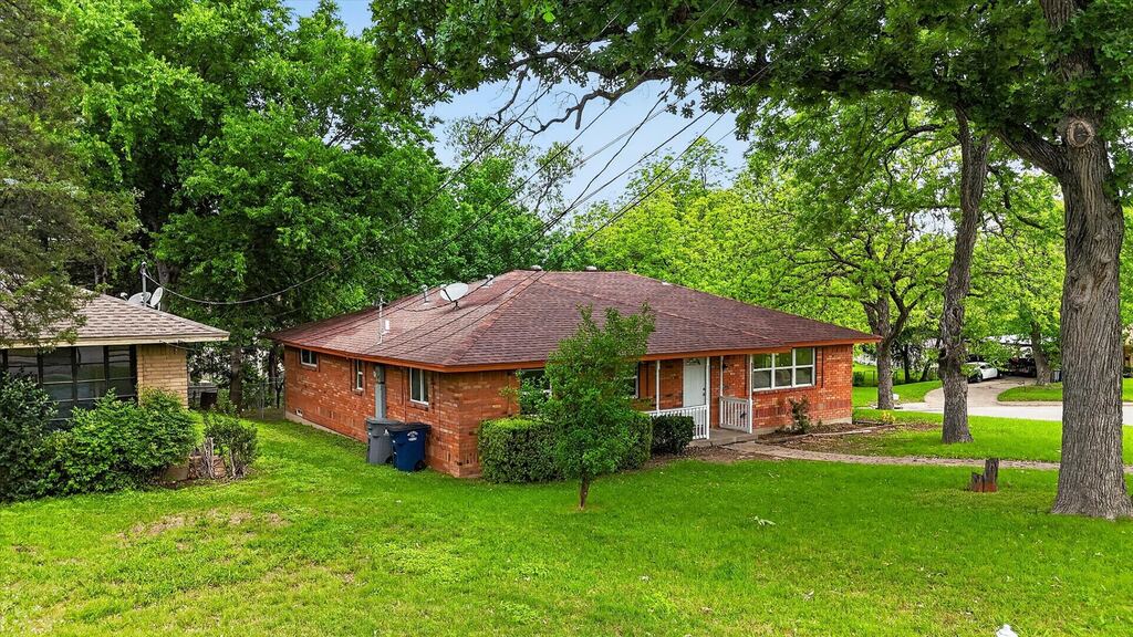 1245 Whispering Court, Dallas, TX 75241 — photo 1