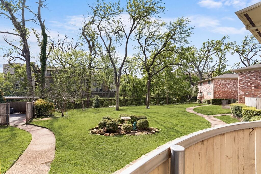 7812 Royal Lane 109, Dallas, TX 75230 — photo 1