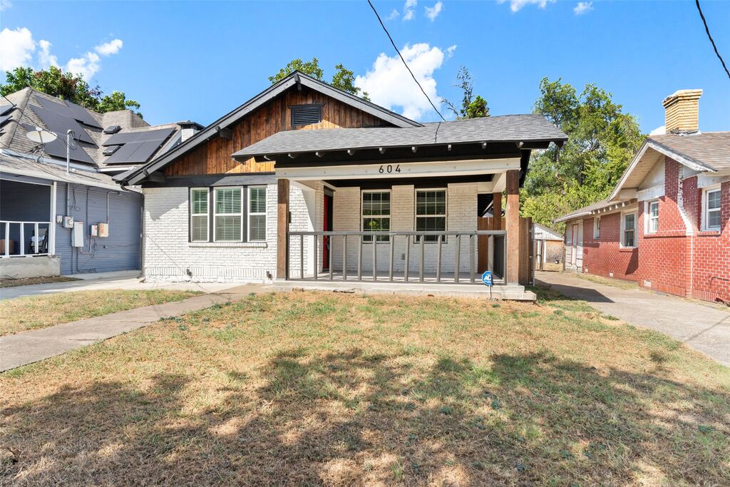 604 S Fitzhugh Avenue, Dallas, TX 75223 — photo 1