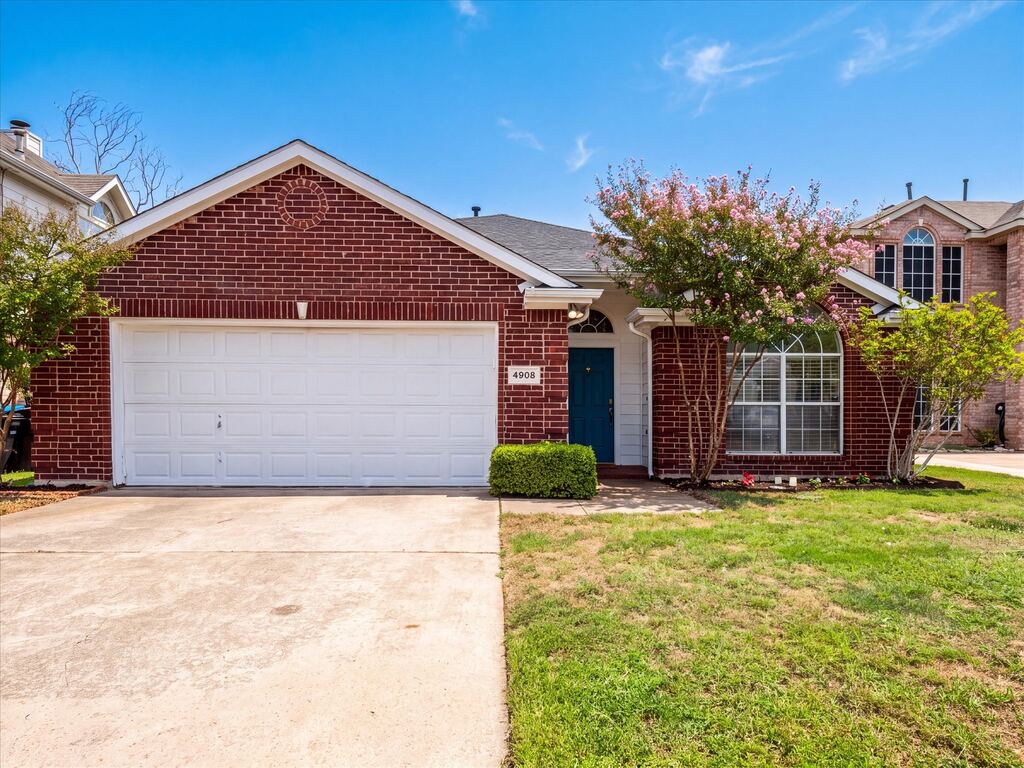 4908 Skymeadow Drive, Fort Worth, TX 76135 — photo 1