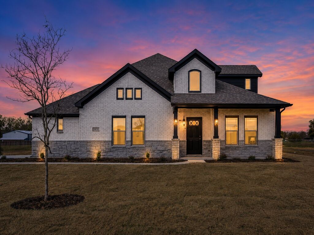 347 Copper Branach Road, Whitesboro, TX 76273 — photo 1