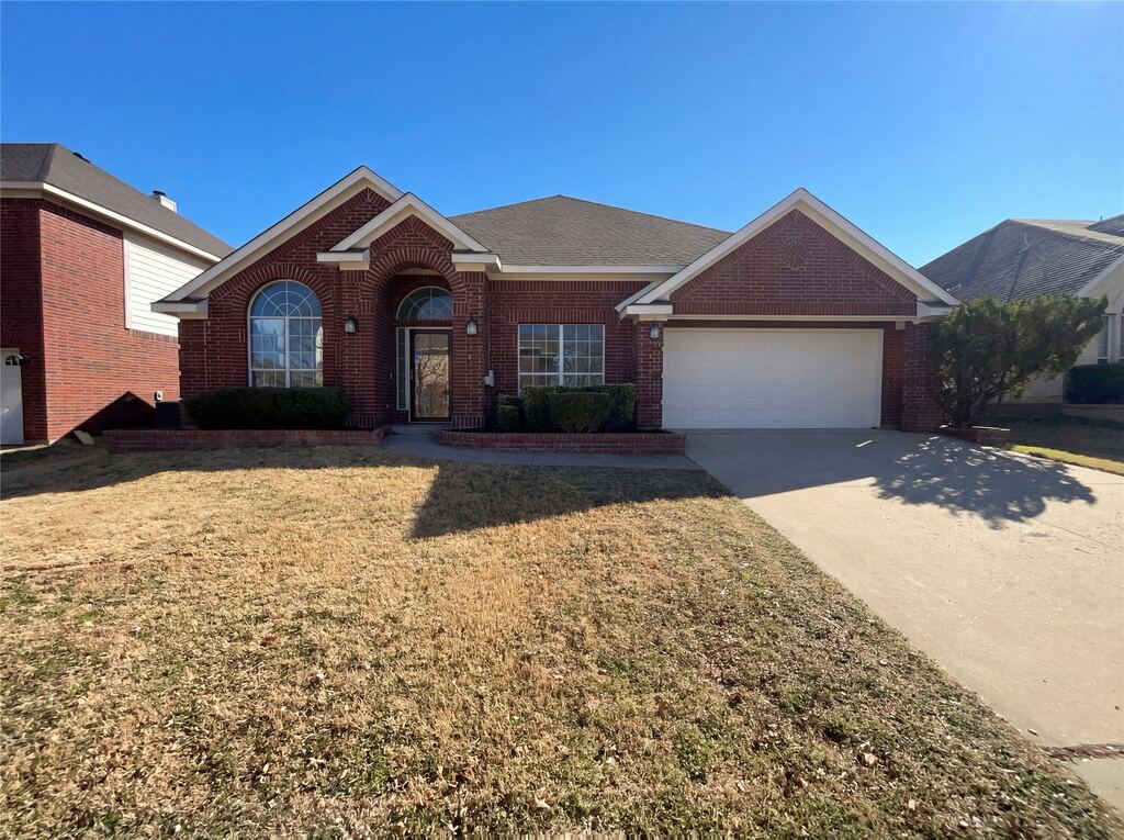8329 Cedarcrest Lane, Fort Worth, TX 76123 — photo 1